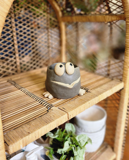 Critter Pot